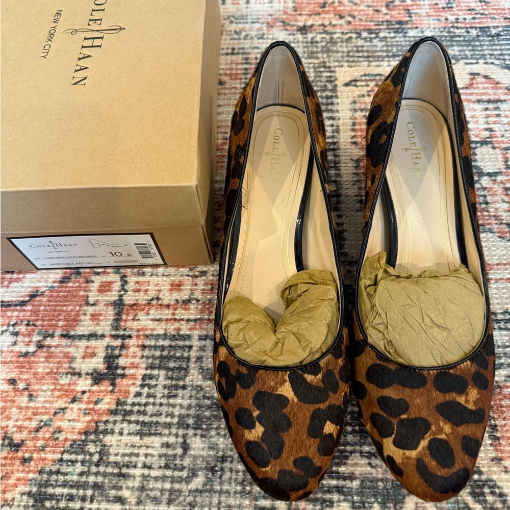 Cole Haan Chelsea Loafer Heel Cheetah Print Size 10
